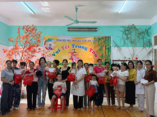 Trung thu yêu thương tại Bệnh viện Phục hồi chức năng Bắc Ninh