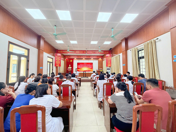Đảng bộ bộ phận Bệnh viện Phục hồi chức năng Bắc Ninh triển khai  tổ chức sinh hoạt chính trị chuyên đề về Đại hội XIV của Đảng
